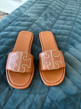 Tory Burch Tan Leather Slide Sandals with Gold Logo